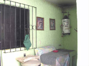silvialaundryarea.jpg